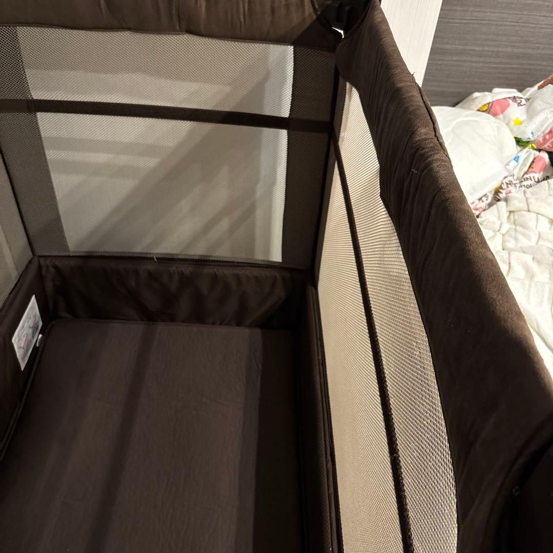 アップリカ　ココネル エアープラス (チョコレートBR)