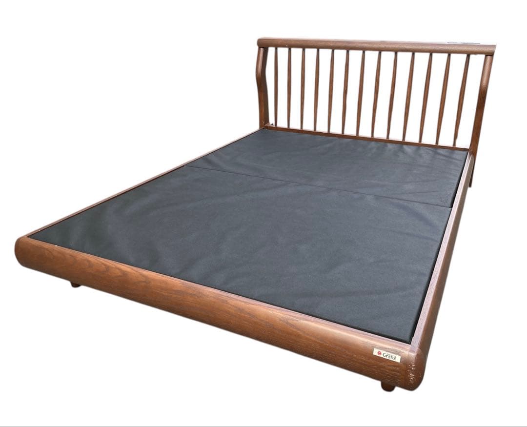 大阪 京都限定Granz グランツ ダブル ベッドフレーム USB 付き