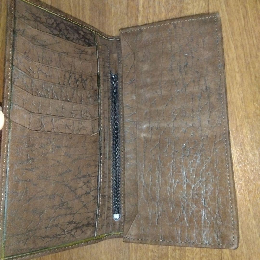 象革無双 エレファントレザー無双 長財布 ブラウンカラー 茶色 エンボスロゴ付き