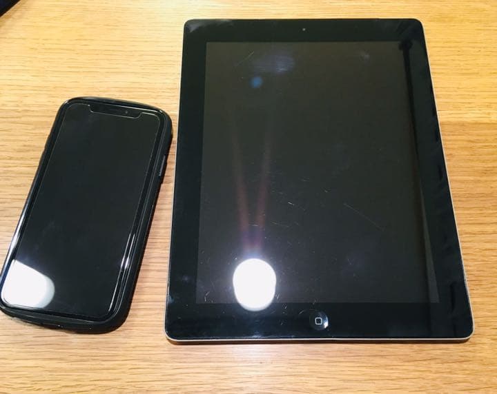 美品☆第2世代  iPad 2 Wi-fiモデル32GB