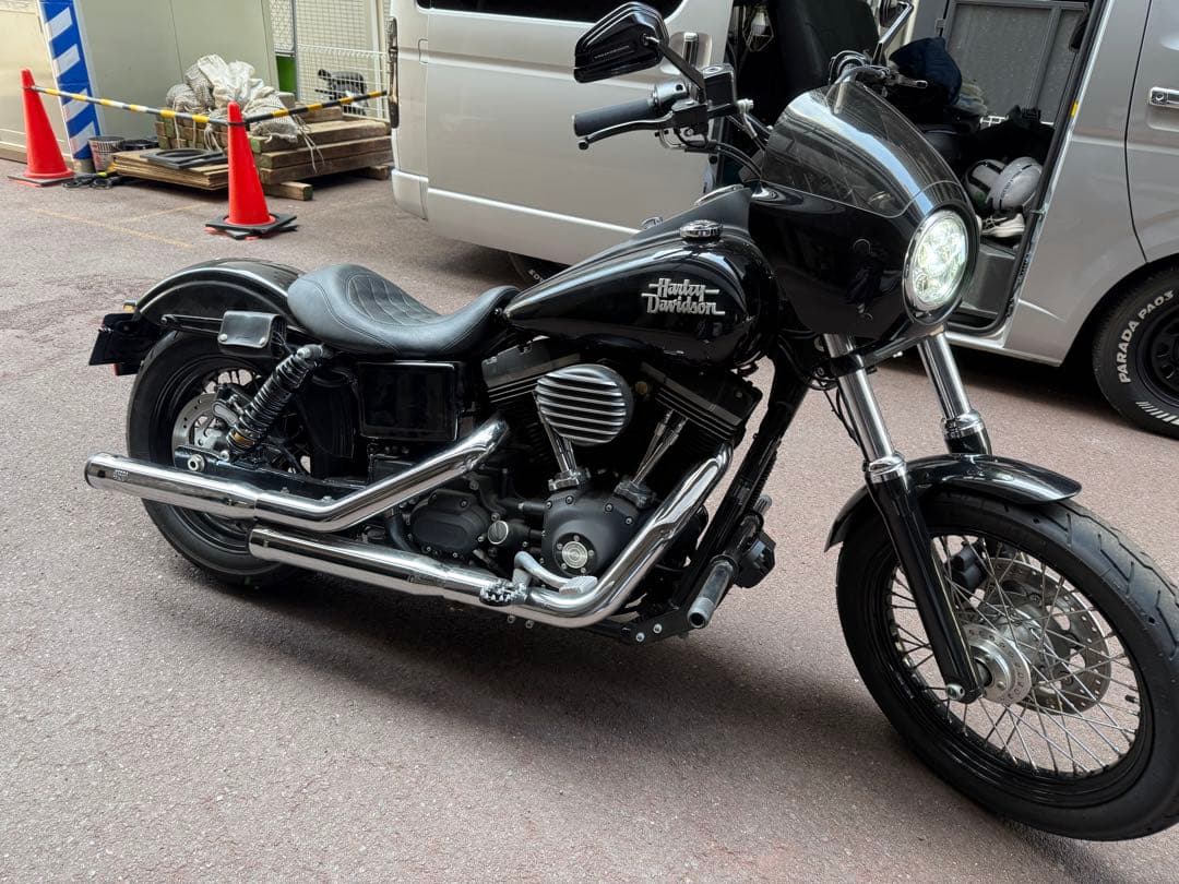 ハーレー　シート　マスタング