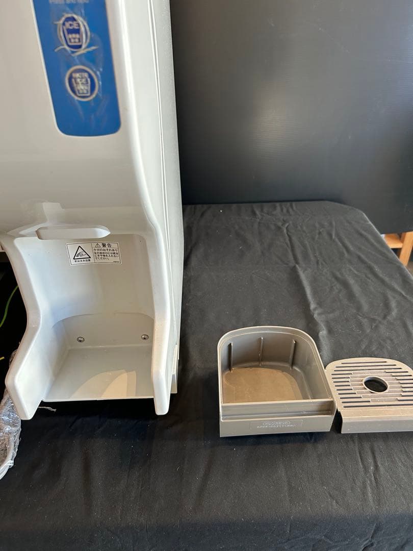 ホシザキシャトルアイスディスペンサー　ホシザキ　　　ICE製氷機 卓上型ホワイト