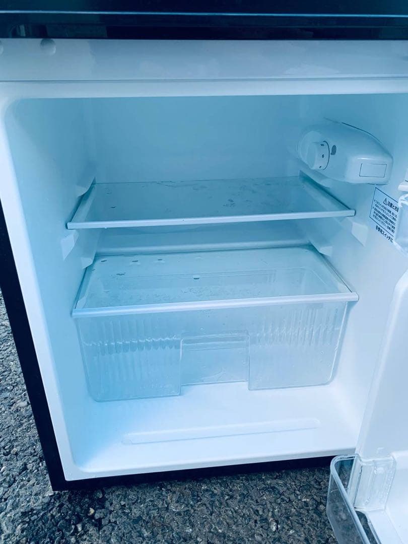 ♦comfee ノンフロン冷凍冷蔵庫【2024年製】RCT90BL