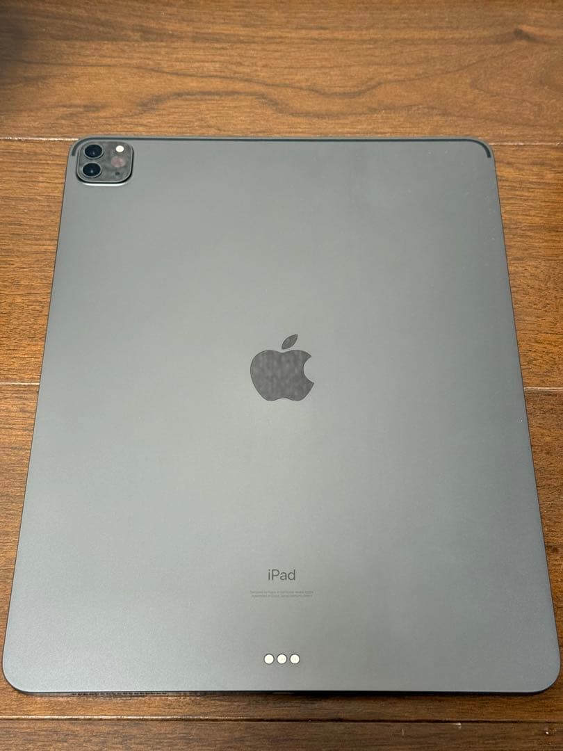 玉俊：iPad Pro 12.9/第4世代/付属品あり