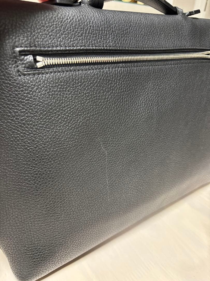 最終値下げ⭐️ルイヴィトン⭐️ドリアントリヨンレザー　ノアール