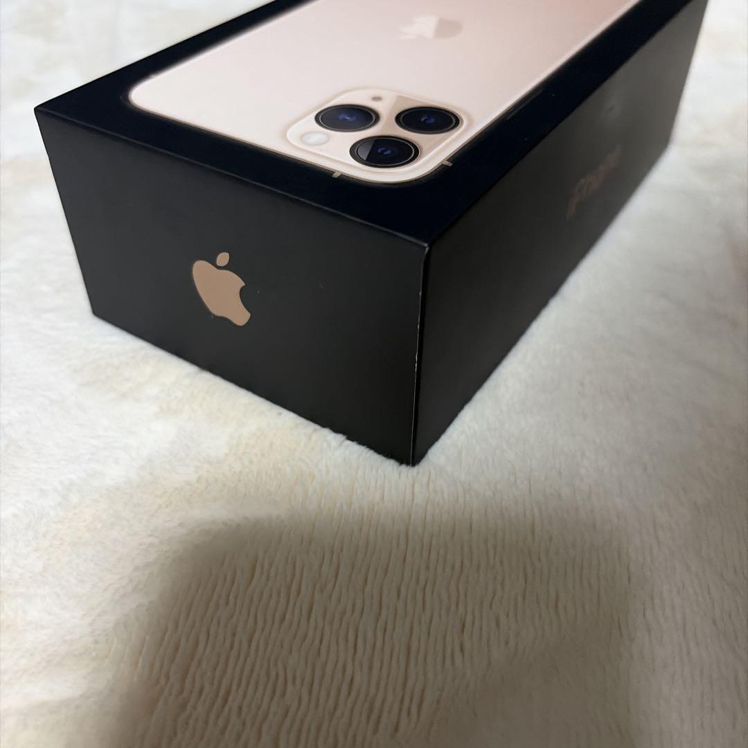 美品　iPhone 11Pro
