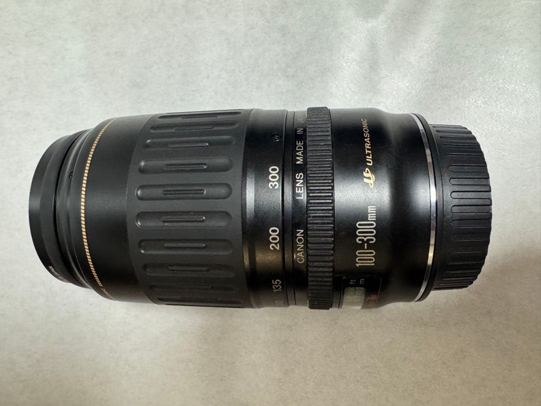 【キャノン 望遠レンズ】Canon ULTRASONIC 100-300mm