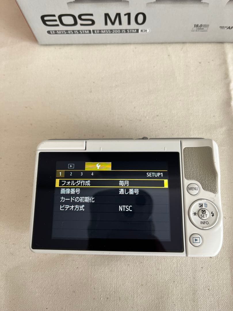 Canon EOSM10 ダブルレンズキット ホワイト