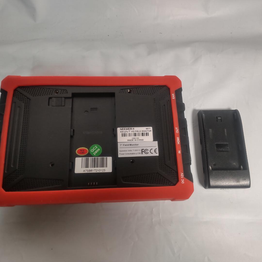 4k ７インチ フィールドモニター Neewer社