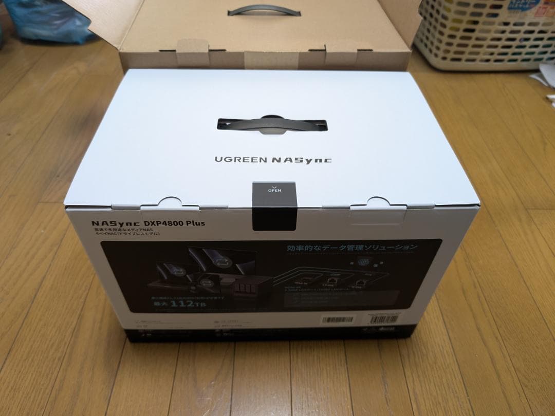 【未開封】UGREEN NASync DXP4800 Plus NAS