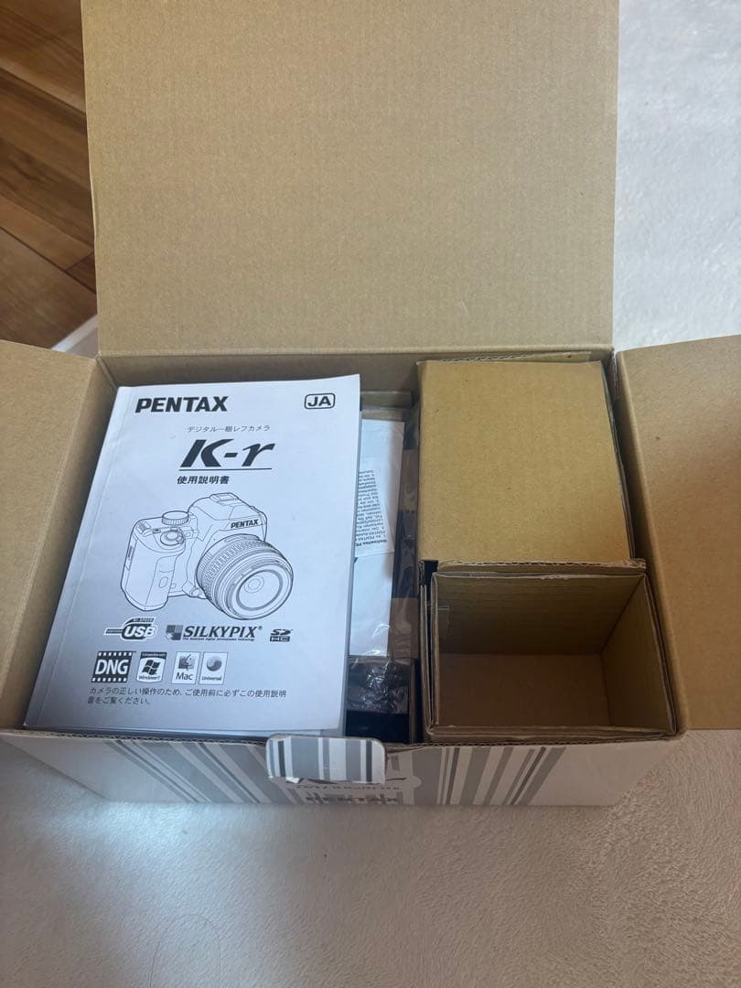 PENTAX K-r ホワイト デジタル一眼レフカメラ