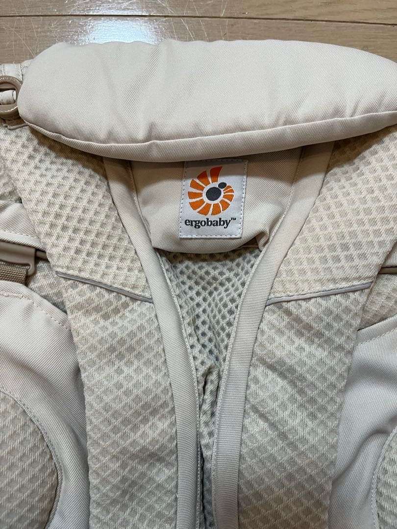 エルゴベビー オムニブリーズ ナチュラルベージュ