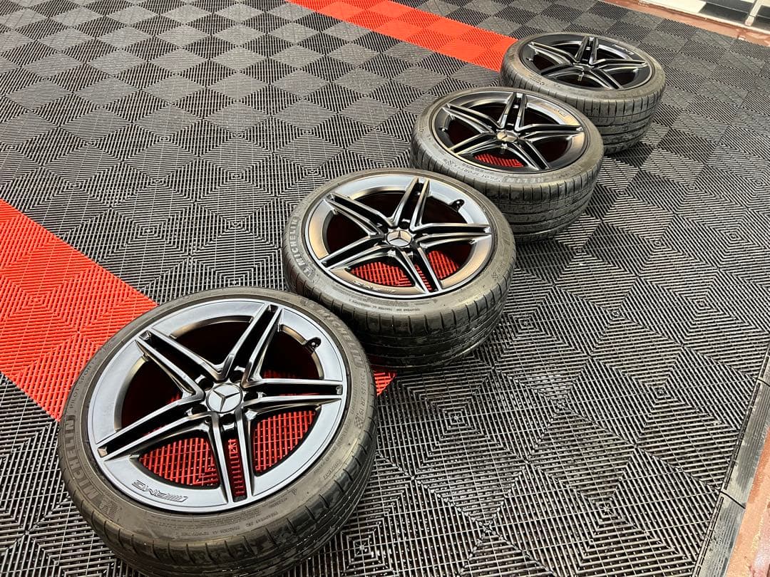 AMG 19インチホイールのみ　 CLA45S 純正