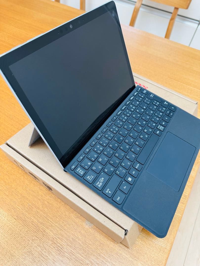 Surface Go 4 XGT-00017 [プラチナ]