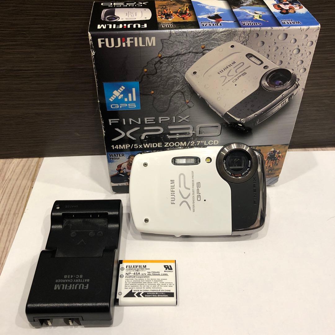 FUJIFILM FINEPIX XP30 14MP 防水デジタルカメラ