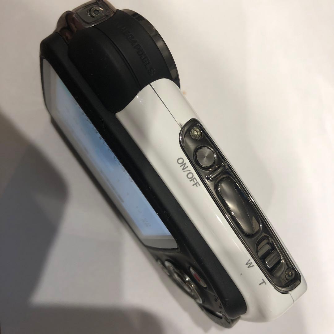 FUJIFILM FINEPIX XP30 14MP 防水デジタルカメラ