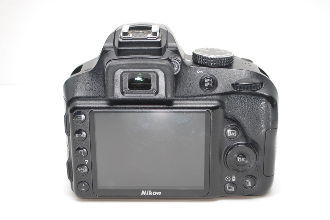 ❤️Nikon D3300❤️望遠レンズ付き 手ぶれ補正付き美品 スマホ転送OK