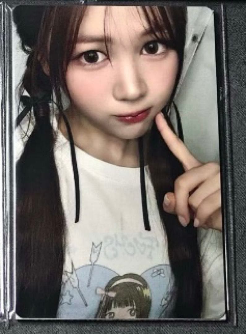 hearts2hearts focus tシャツ　トレカ　イェオン　yeon