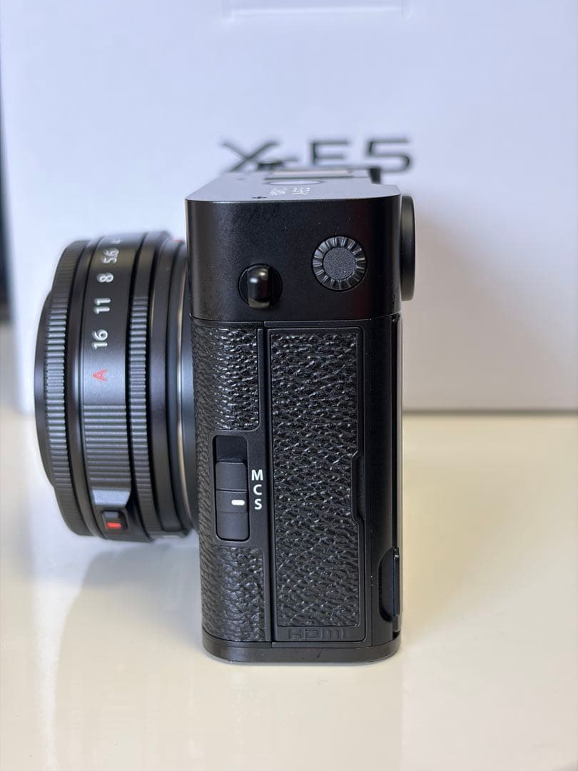 新同品　FUJIFILM X-E5 XF23mmF2.8 R WR レンズキット