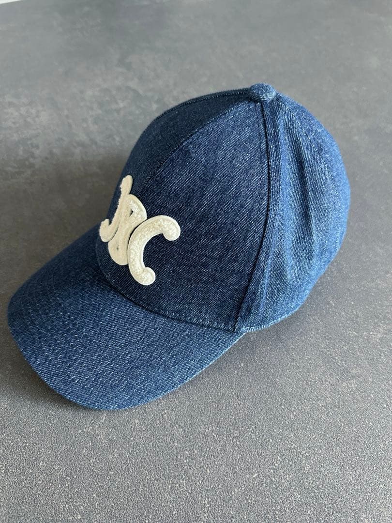 CELINE セリーヌ　ベースボールキャップ