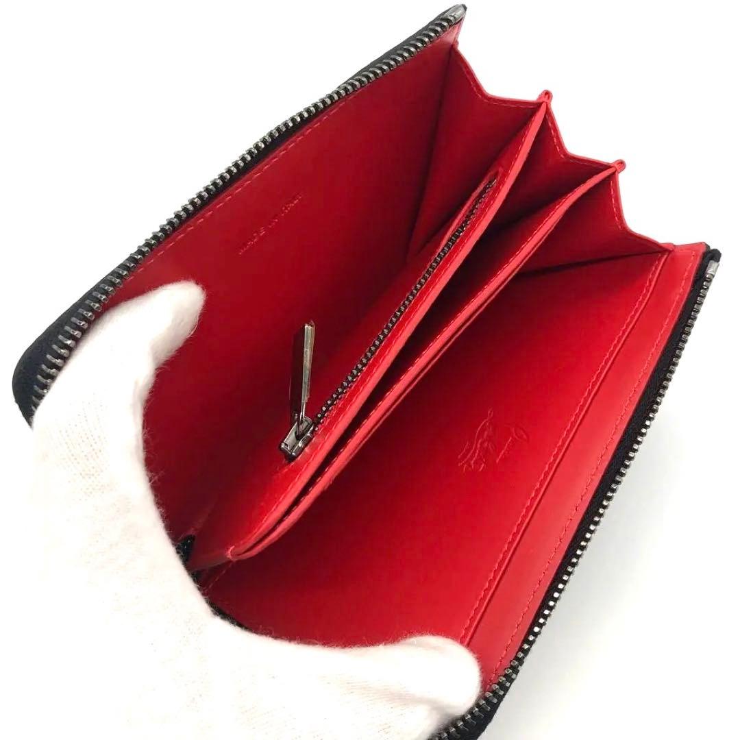 未使用✨クリスチャンルブタン レザー　二つ折り財布 L字ファスナー　 スタッズ