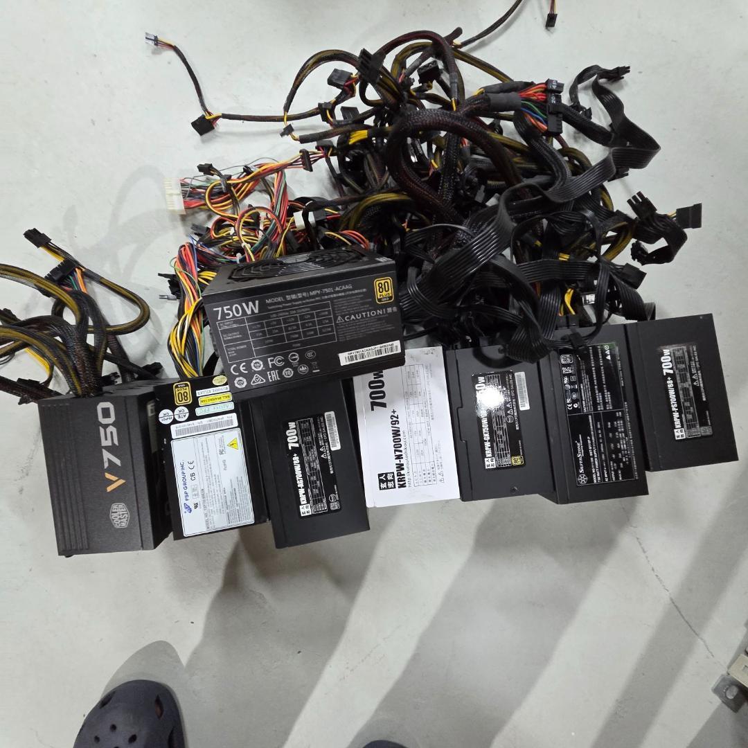 通電確認済 電源ユニット 700W～750W 8個 16