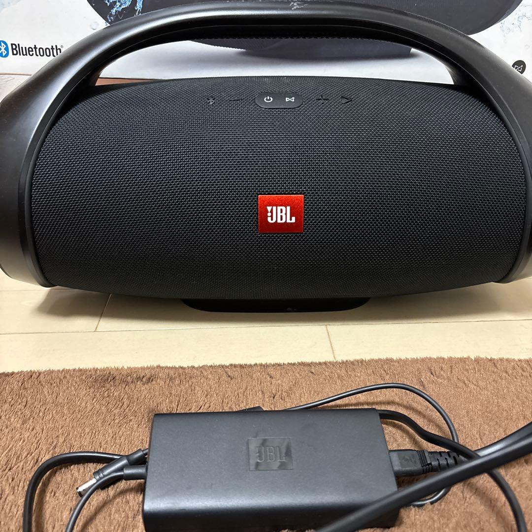 JBL Boombox ワイヤレススピーカー