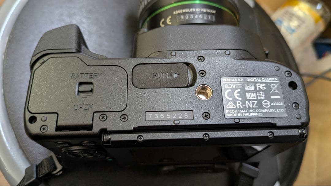 PENTAX KP デジタル一眼レフカメラ美品！