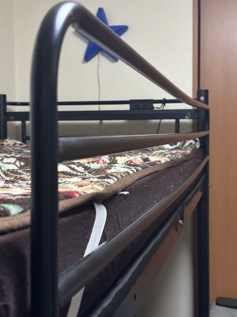 ロフトベッド 黒 コンセント付き　机セット