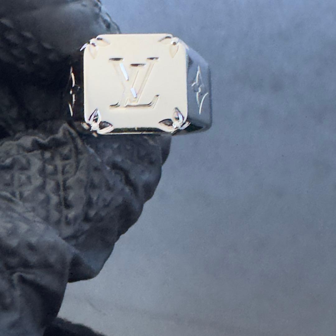 ルイヴィトン シグネットリング Mサイズ　M62487