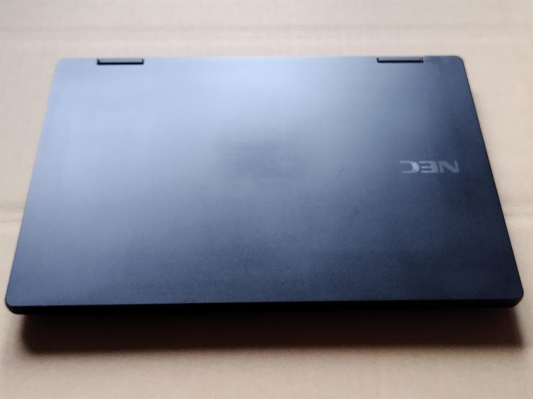 NEC i5-7Y54/8G/SSD256G/12.5型フルHD液晶