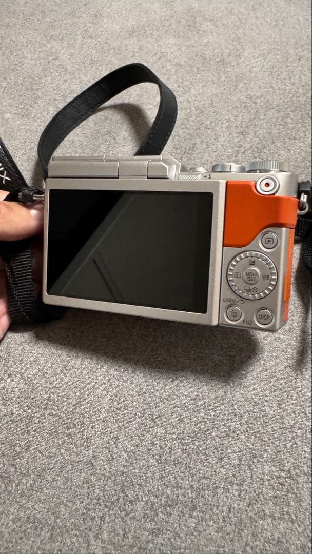 LUMIX ミラーレスカメラ　dc-gf9 ダブルレンズキット