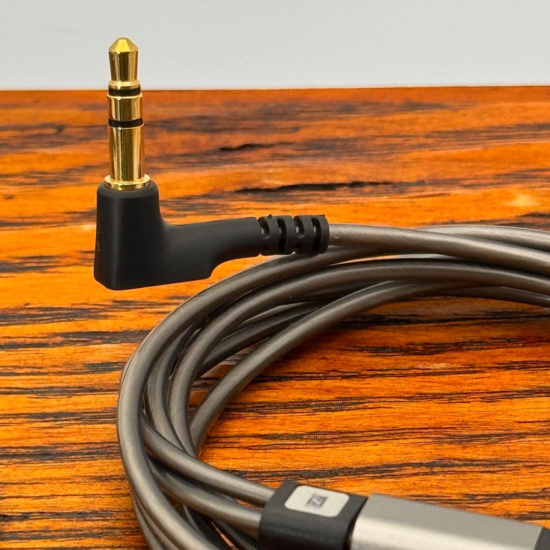 IE900 ゼンハイザー フラッグシップイヤホン