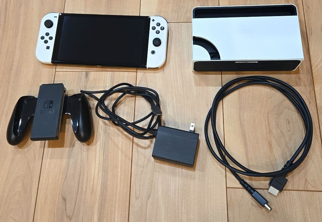 Nintendo Switch ホワイト 本体 有機EL