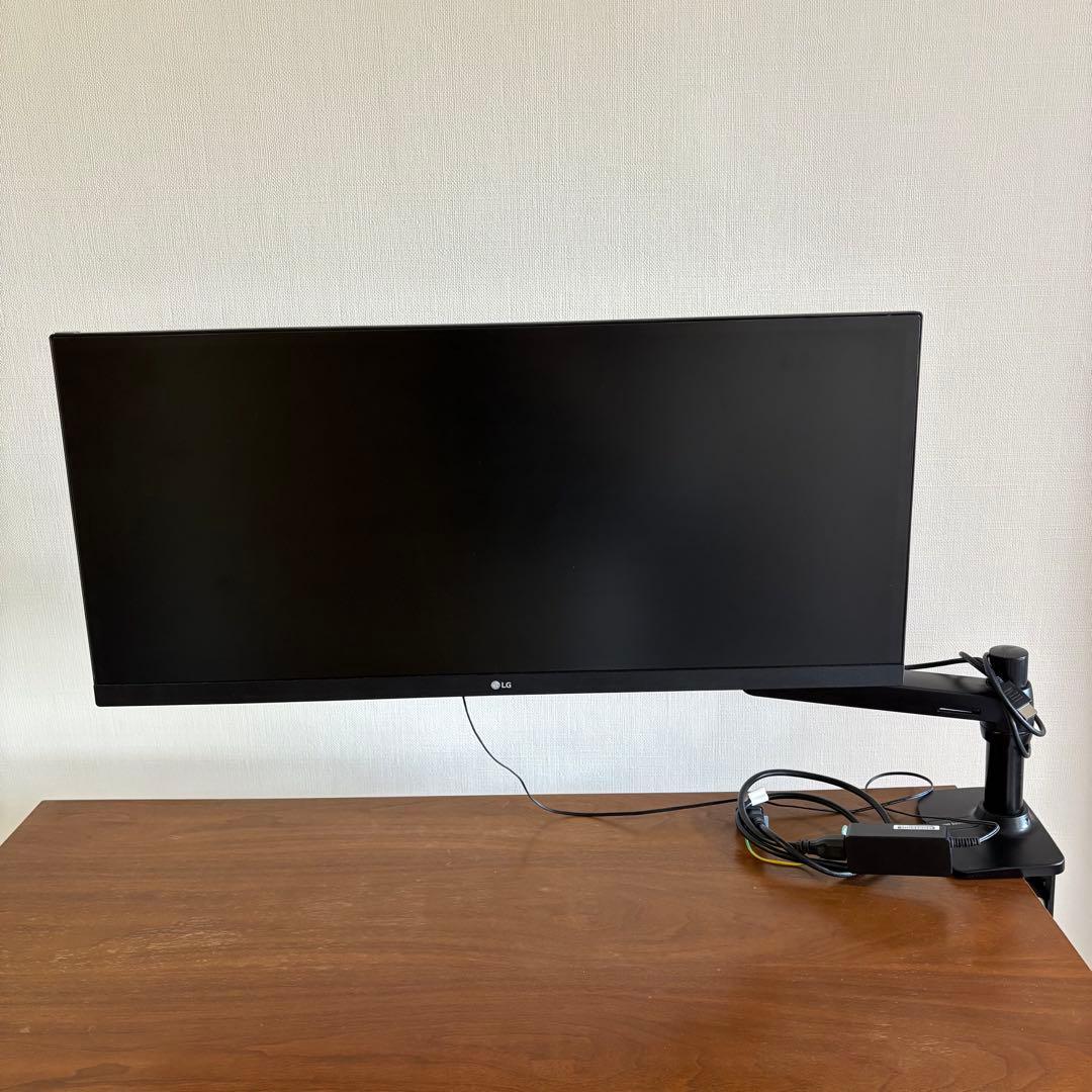 Amazonベーシックモニターアーム付きLGウルトラワイドモニター29インチ