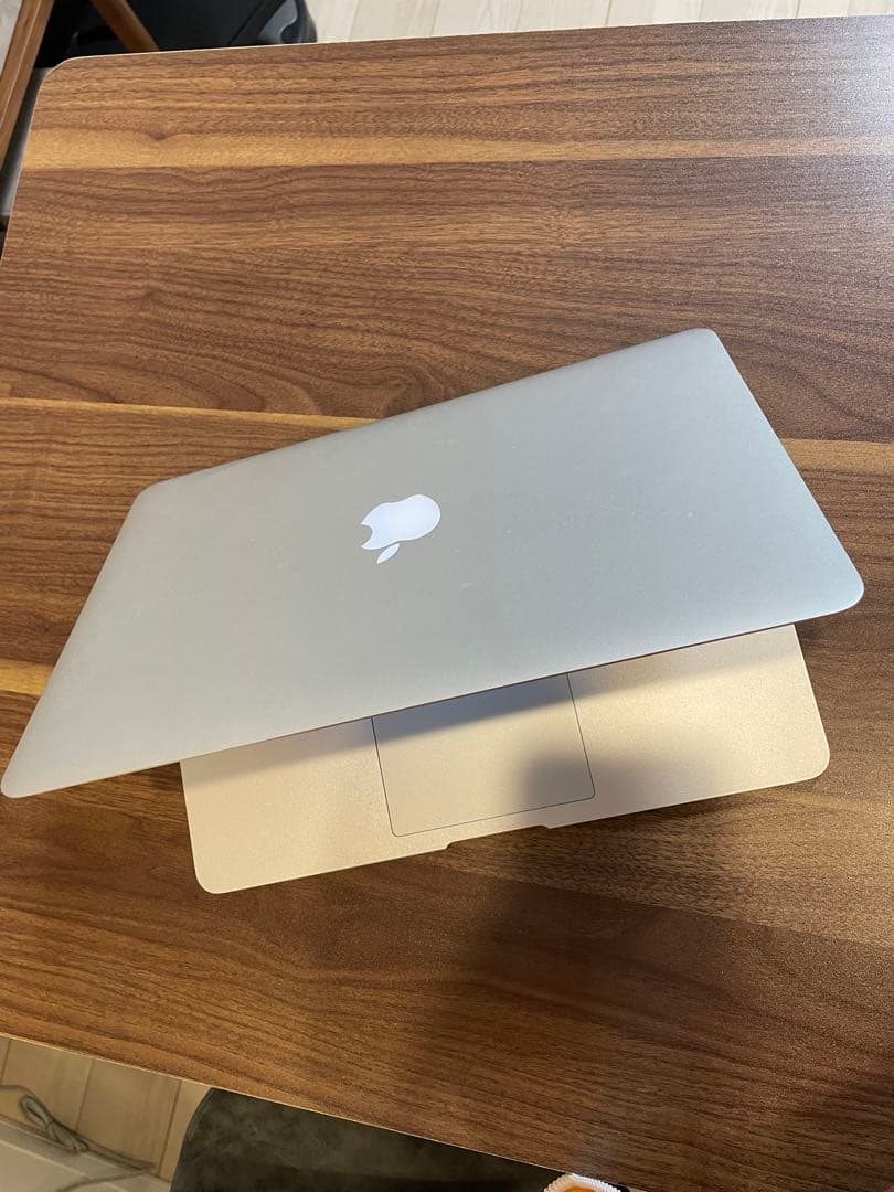 MacBook Air 13インチ Mid 2013 /メモリ8GB 128gb