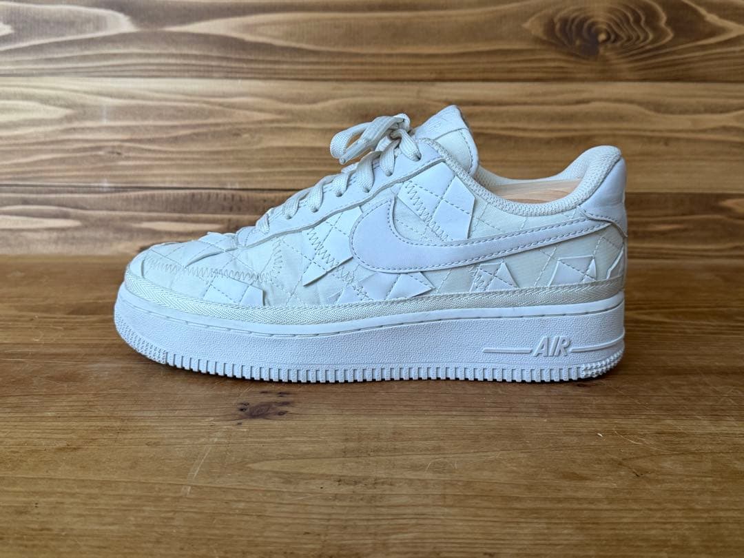 ナイキ エアフォース1 × ビリーアイリッシュ ホワイト 24.5 cm