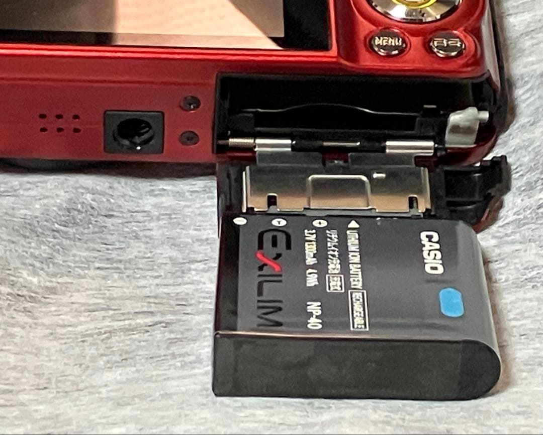 【美品】デジカメ CASIO カシオ EXILIM EX-FC160S