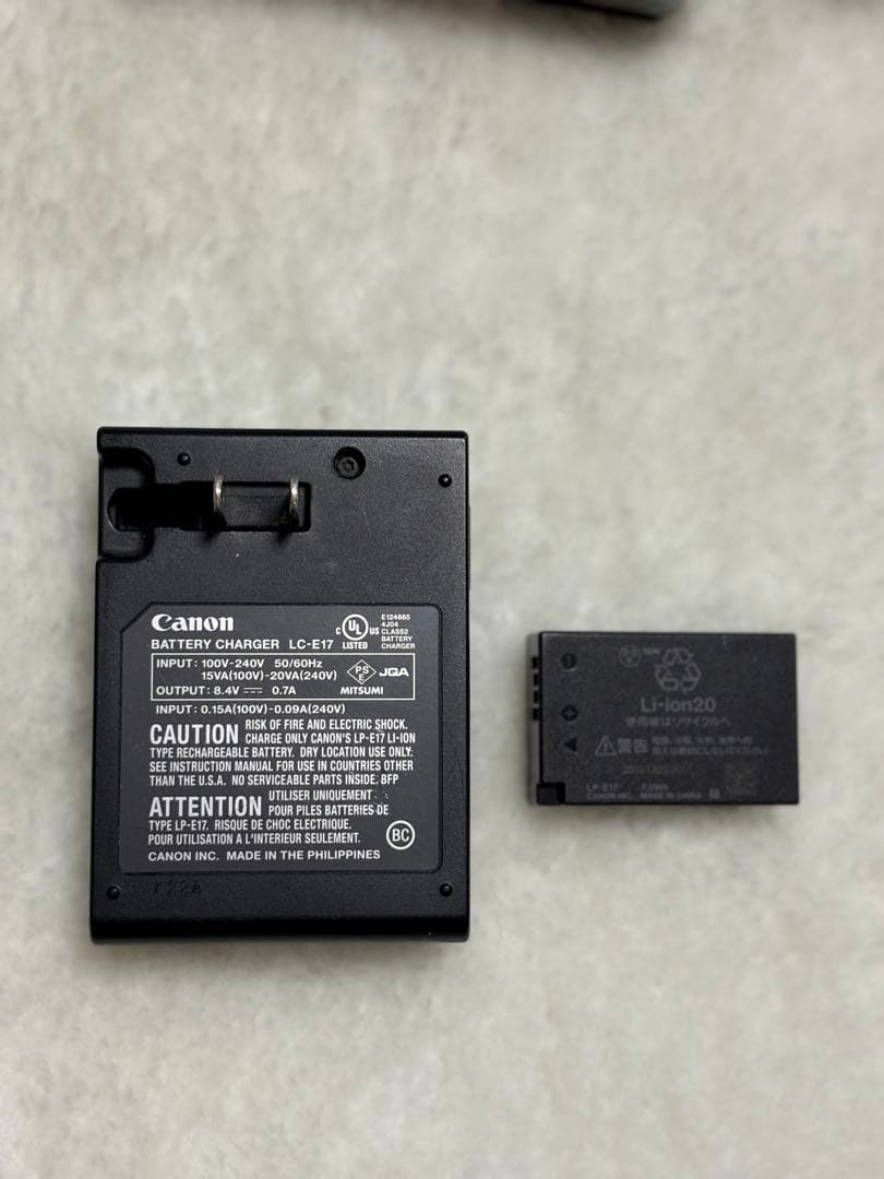 Canon EOS M6ミラーレスカメラ レンズ2本付き