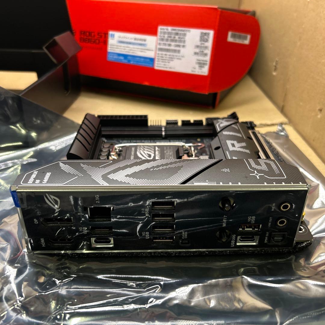 マザーボード ASUS ROG STRIX B860-I GAMING WIFI