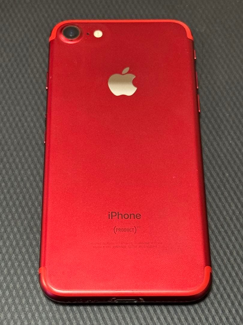 iPhone 7 (PRODUCT RED) au 本体とiFaceケース