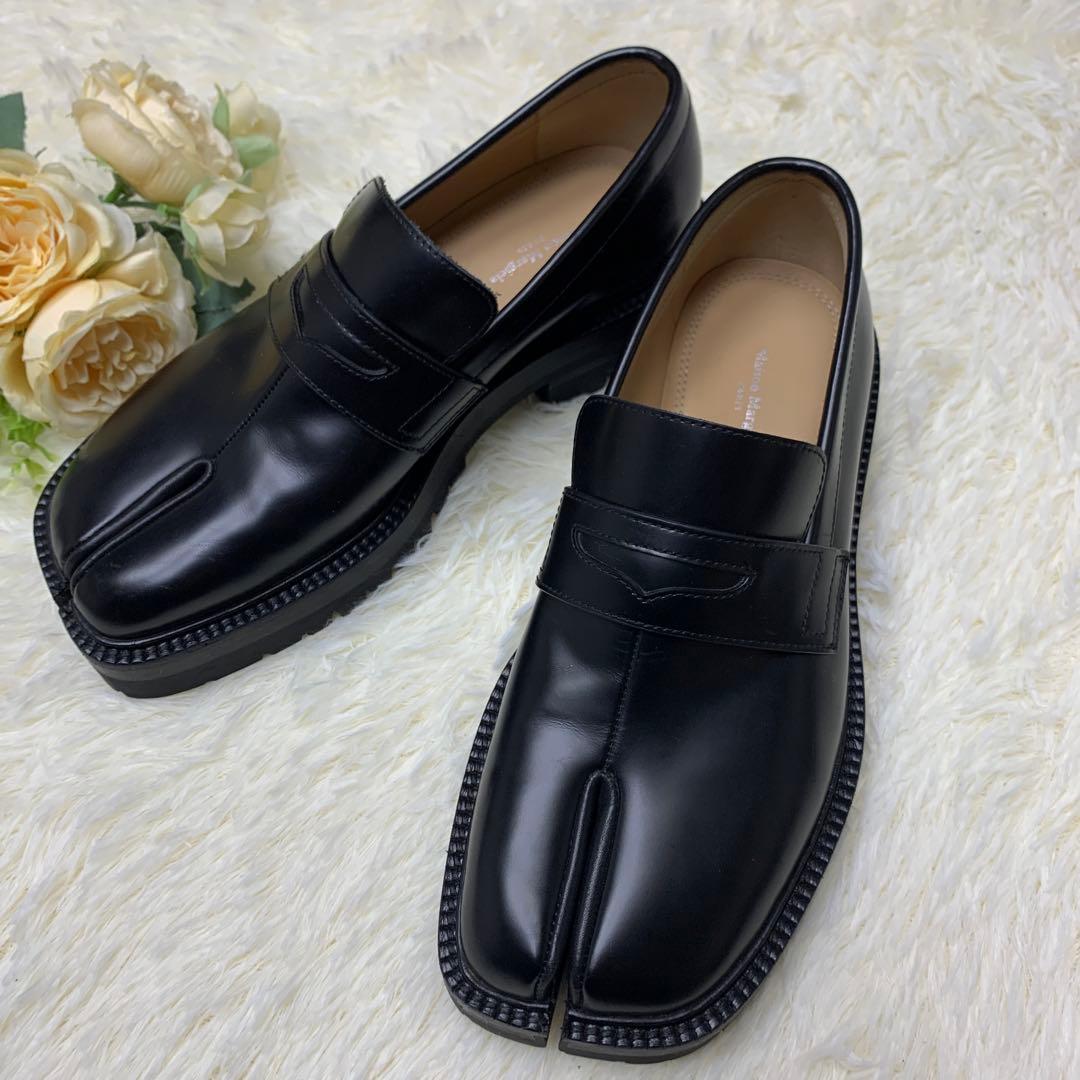 メゾンマルジェラ タビ ローファー