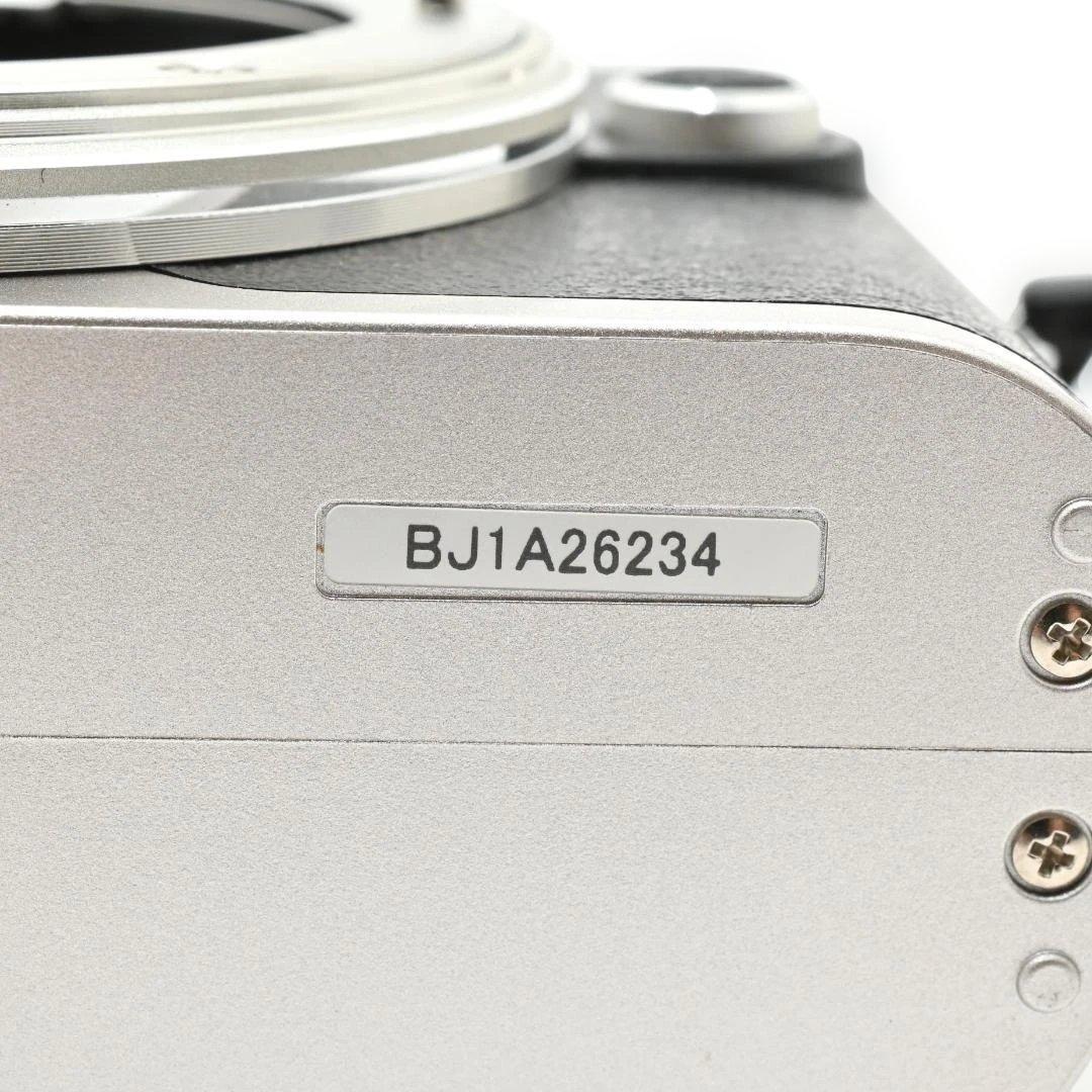 【美品・ショット数：3493回】 OLYMPUS PEN E-PL9 ボディー