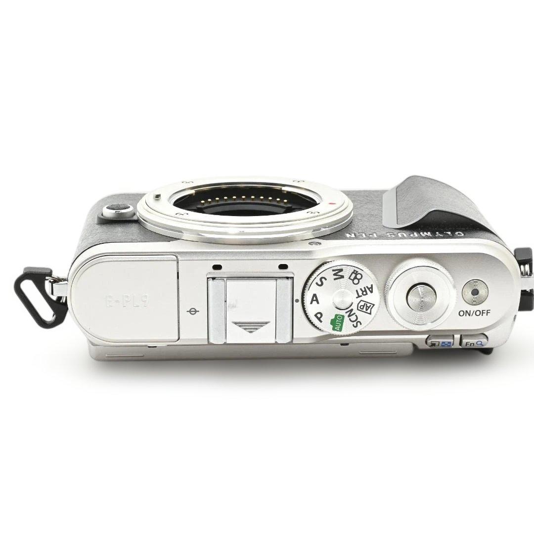 【美品・ショット数：3493回】 OLYMPUS PEN E-PL9 ボディー