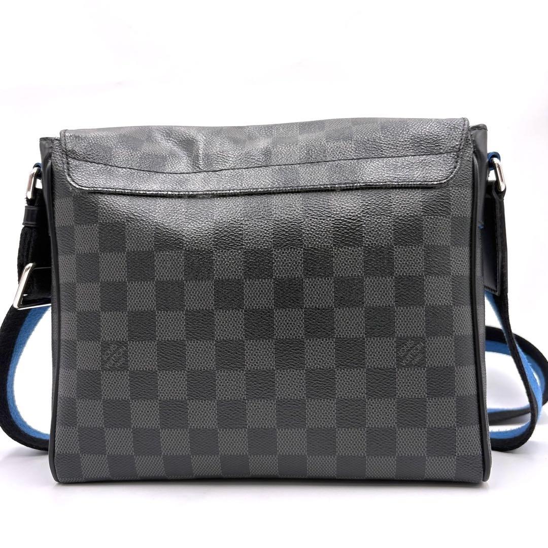ルイヴィトン　ダミエグラフィット ディストリクト ショルダー　25043002