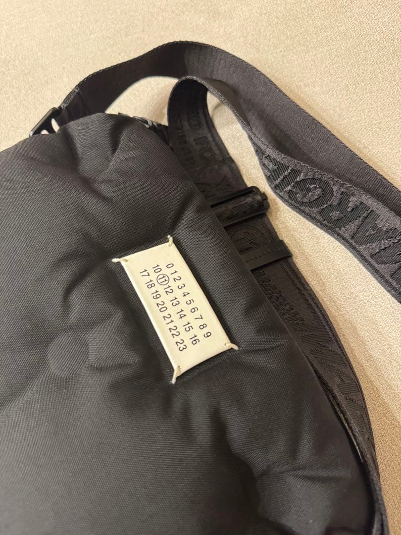 め*可様 美品　メゾンマルジェラ ショルダーバッグ グラムスラム