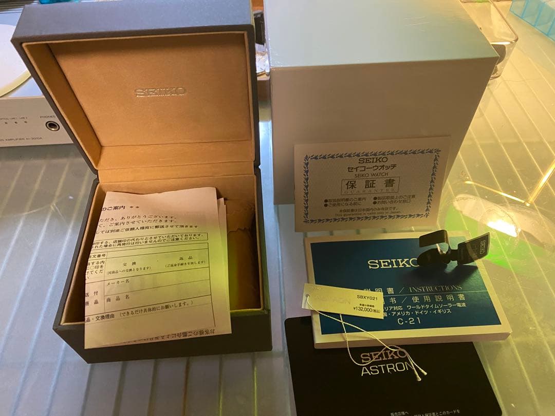 コウジ　SEIKO ASTRON 電波時計 ソーラー