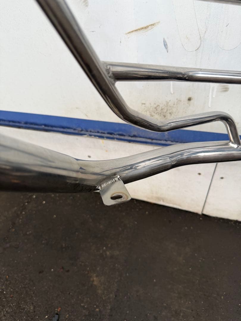 三菱 デリカD:5 フロントガードバー ブルバー ステンレス 中古