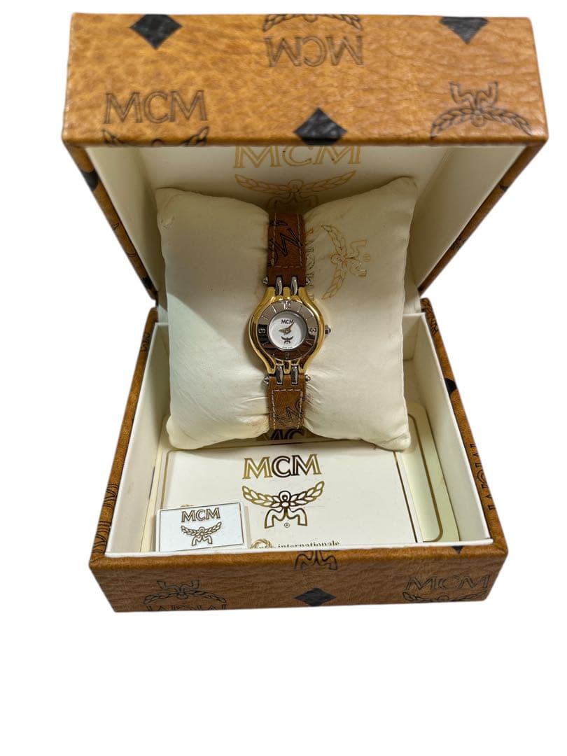 MCM エムシーエム　クォーツ