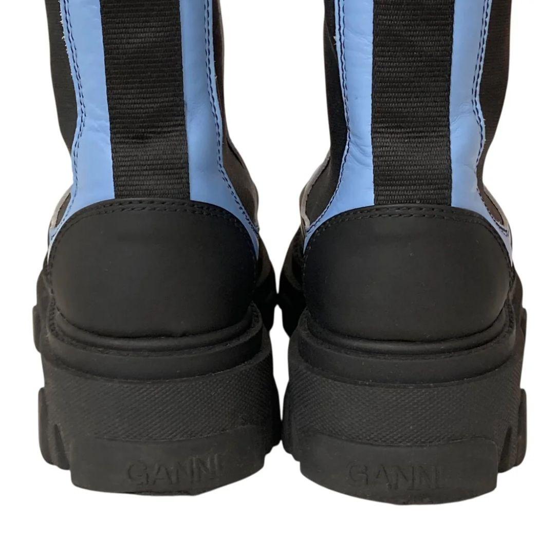 Ganni(ガニー)チェルシーブーツ